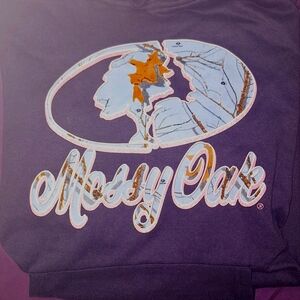 2 mossy oak hoodies